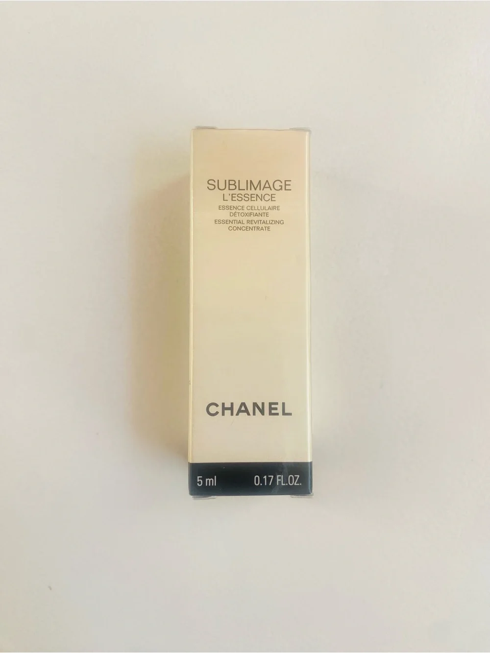 CHANEL Sublimage L'Essence Revitalizing Concentrate Tavel Size